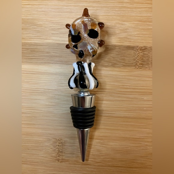 Bar Accessories - Set of 4 - Bottle Opener/Stopper/Pourer Kit with Gift Box - Picture 3 of 13